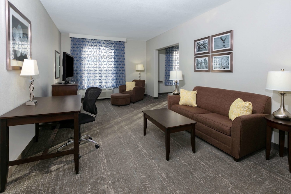 La Quinta Inn & Suites by Wyndham Horn Lake / Southaven Area 29/47