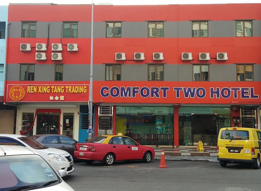 Comfort Two Hotel 15/19