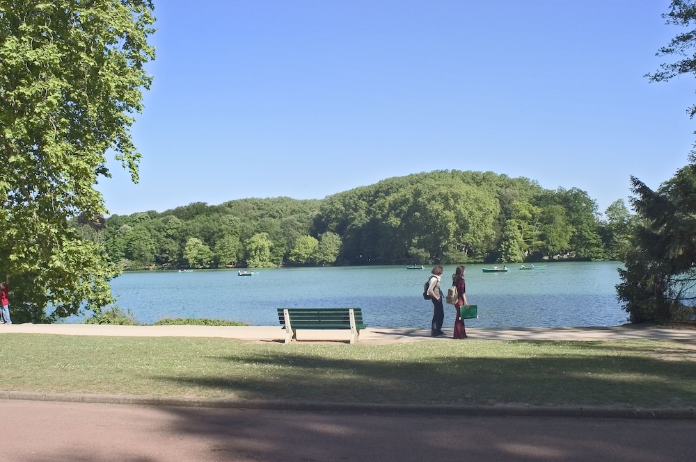 surroundings