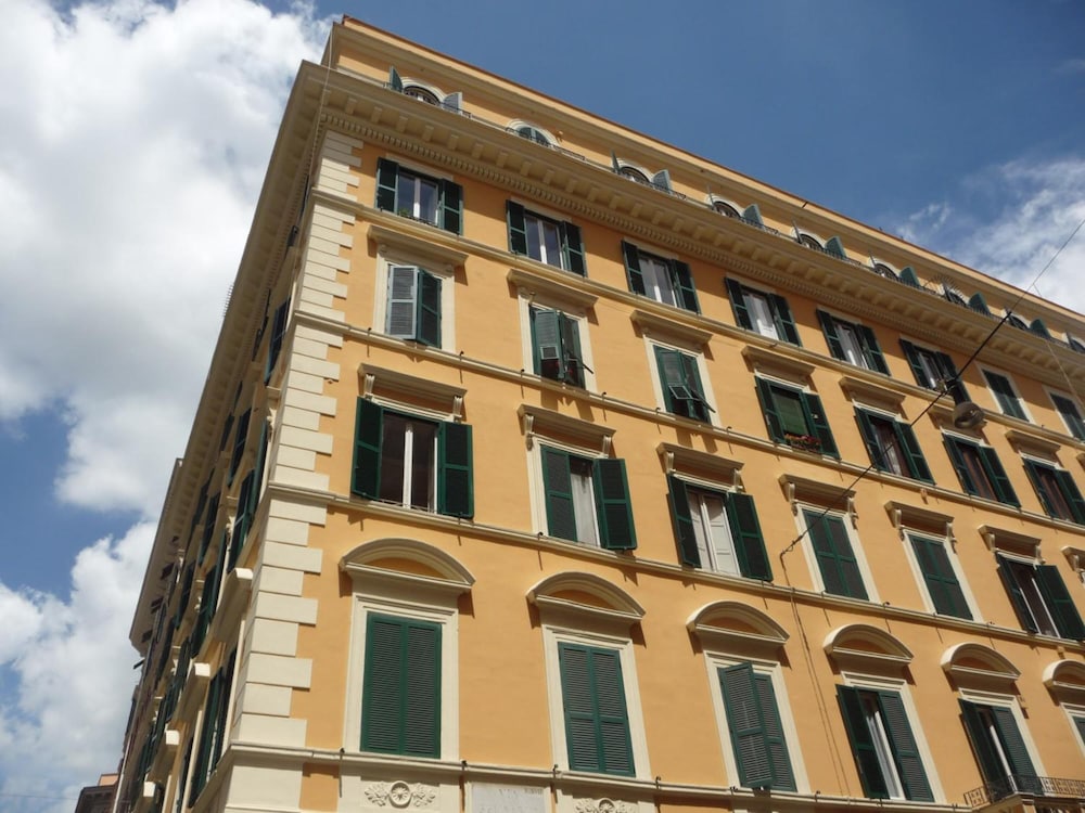 Nice Rome Holiday 2/50