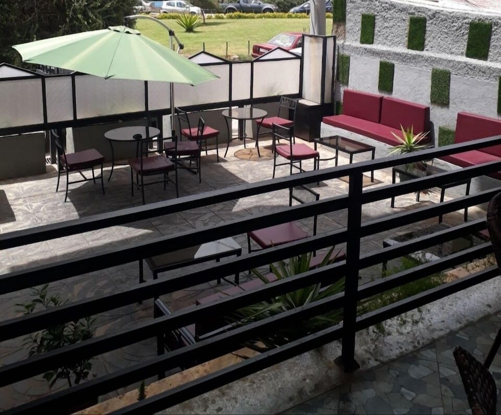 Medal Hotel 5/50