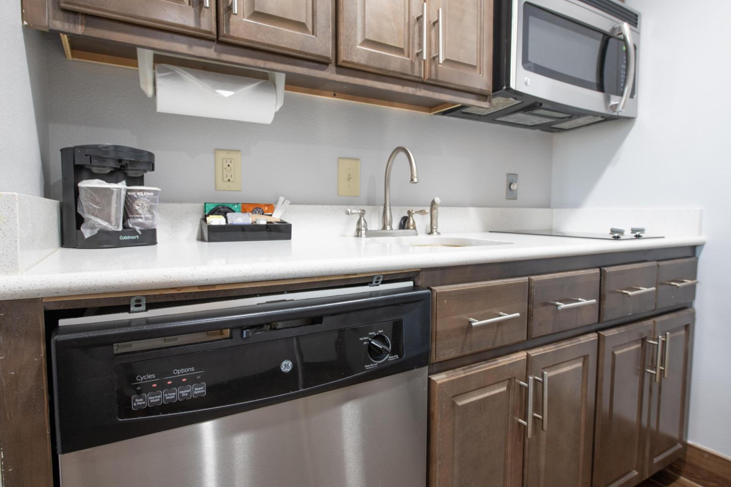 1 Bedroom, Suite, 2 Queen Beds, Sofa, Homewood Suites by Hilton Houma LA 6/6