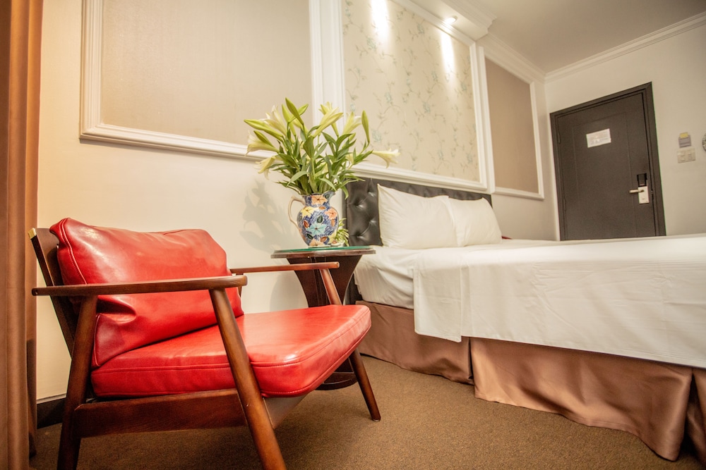 Dinh Hotel 21/24