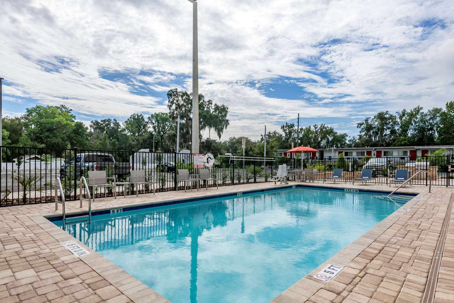 Comfort Suites Gainesville Near University 17/29
