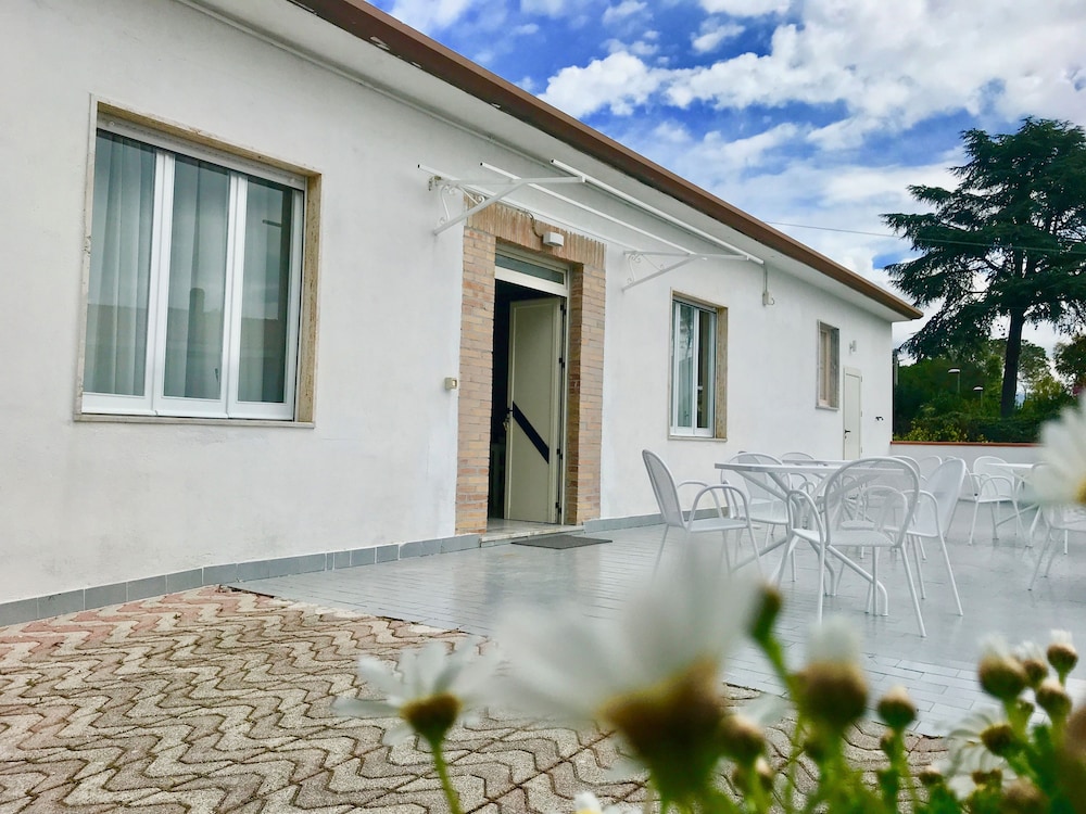 Villa Paestum 16/25