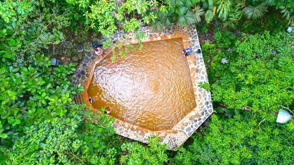 Termales El Escondite 44/50