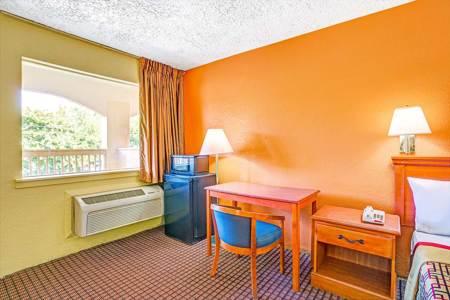 Days Inn by Wyndham Chesapeake 28/45