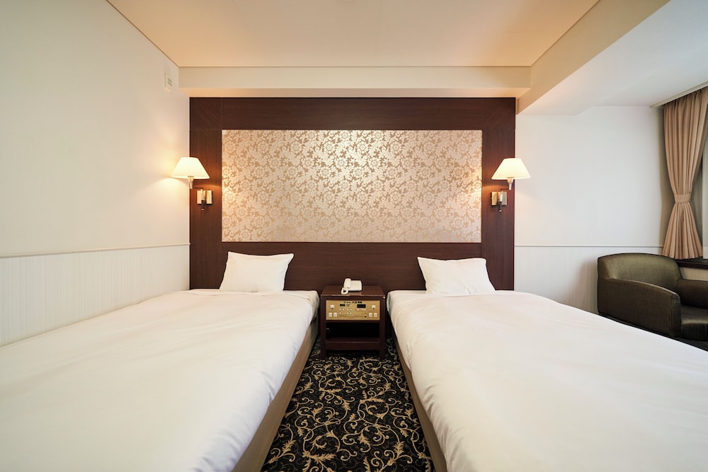 ROOM, TWIN BEDS, ANNEX
