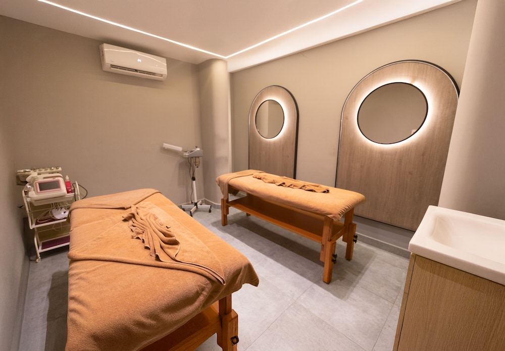 FLOW Spectrum Resort Sahl Hasheesh 75/102