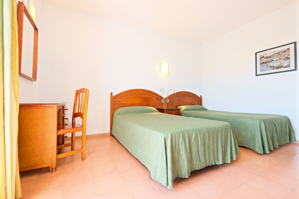 Azuline Galfi Hotel - Adults Only 18/50