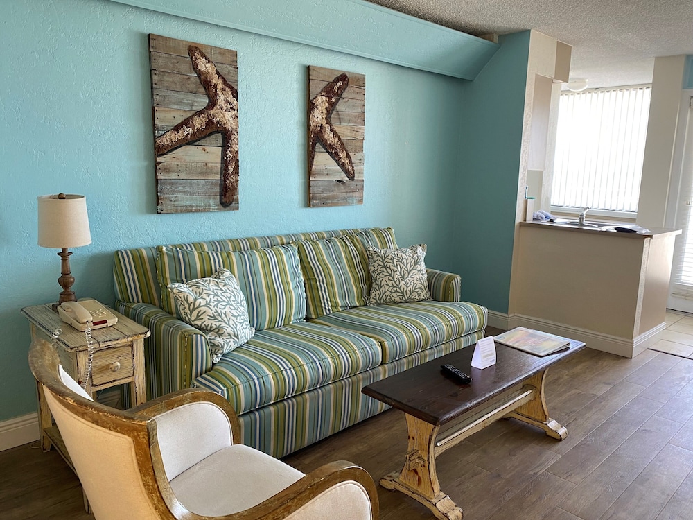 Silver Beach Club 35/50