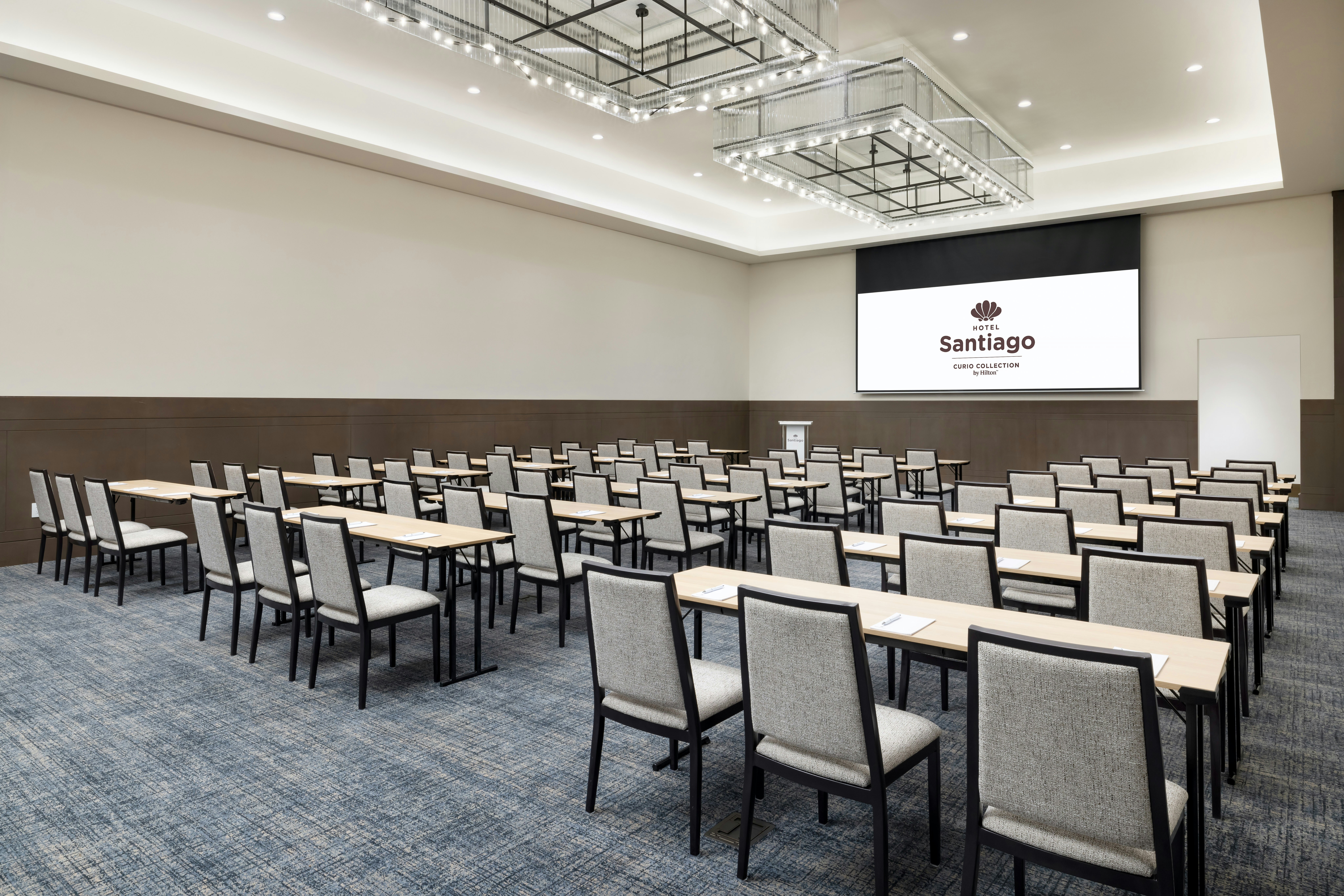 Hotel Santiago, Curio Collection by Hilton 42/59
