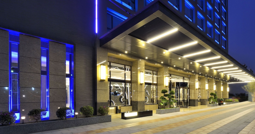 Tsun Huang Hotel 3/62