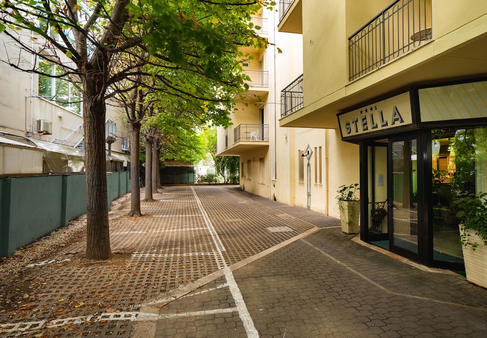 Hotel Stella 37/50