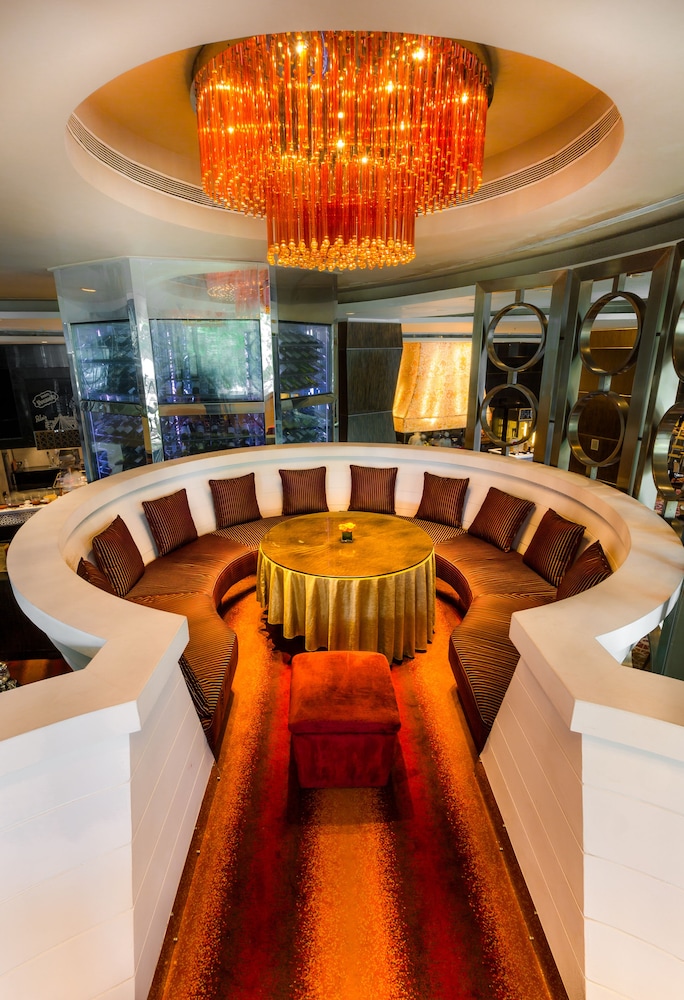 Sofitel Mumbai BKC 63/77