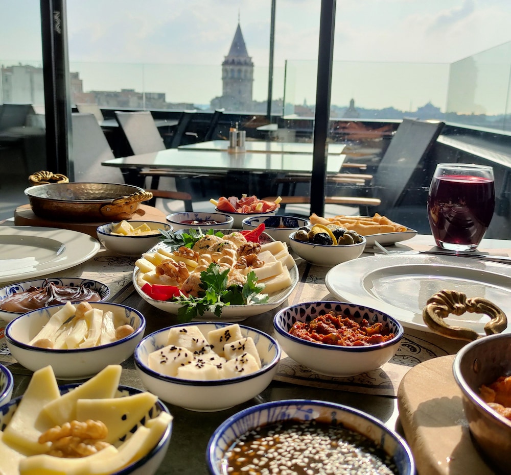 Galata Times Boutique Hotel 43/52