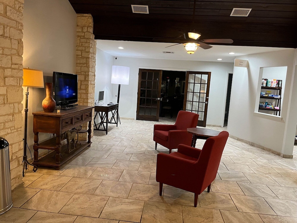 Motel6 Junction, TX - Llano River 38/60