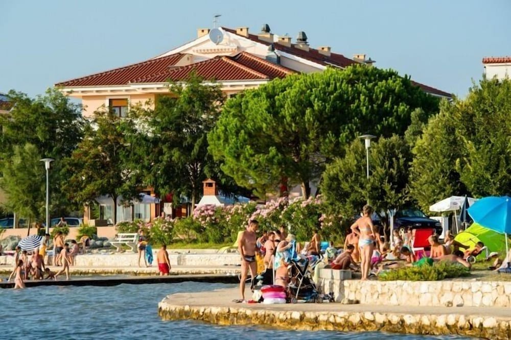 Hotel Laguna 37/42