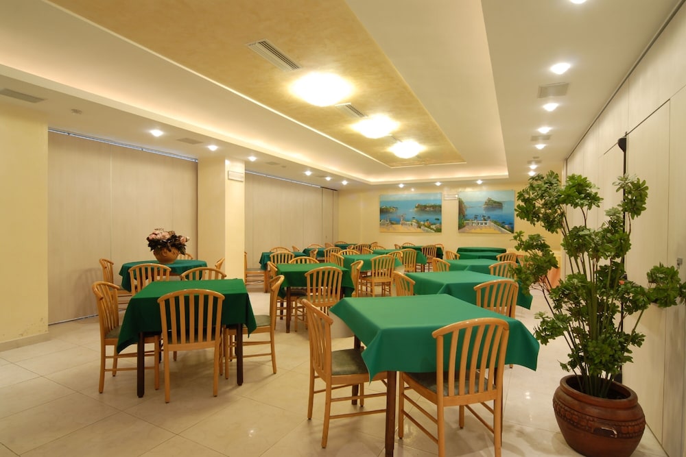 HOTEL TERME PRESIDENT 33/50
