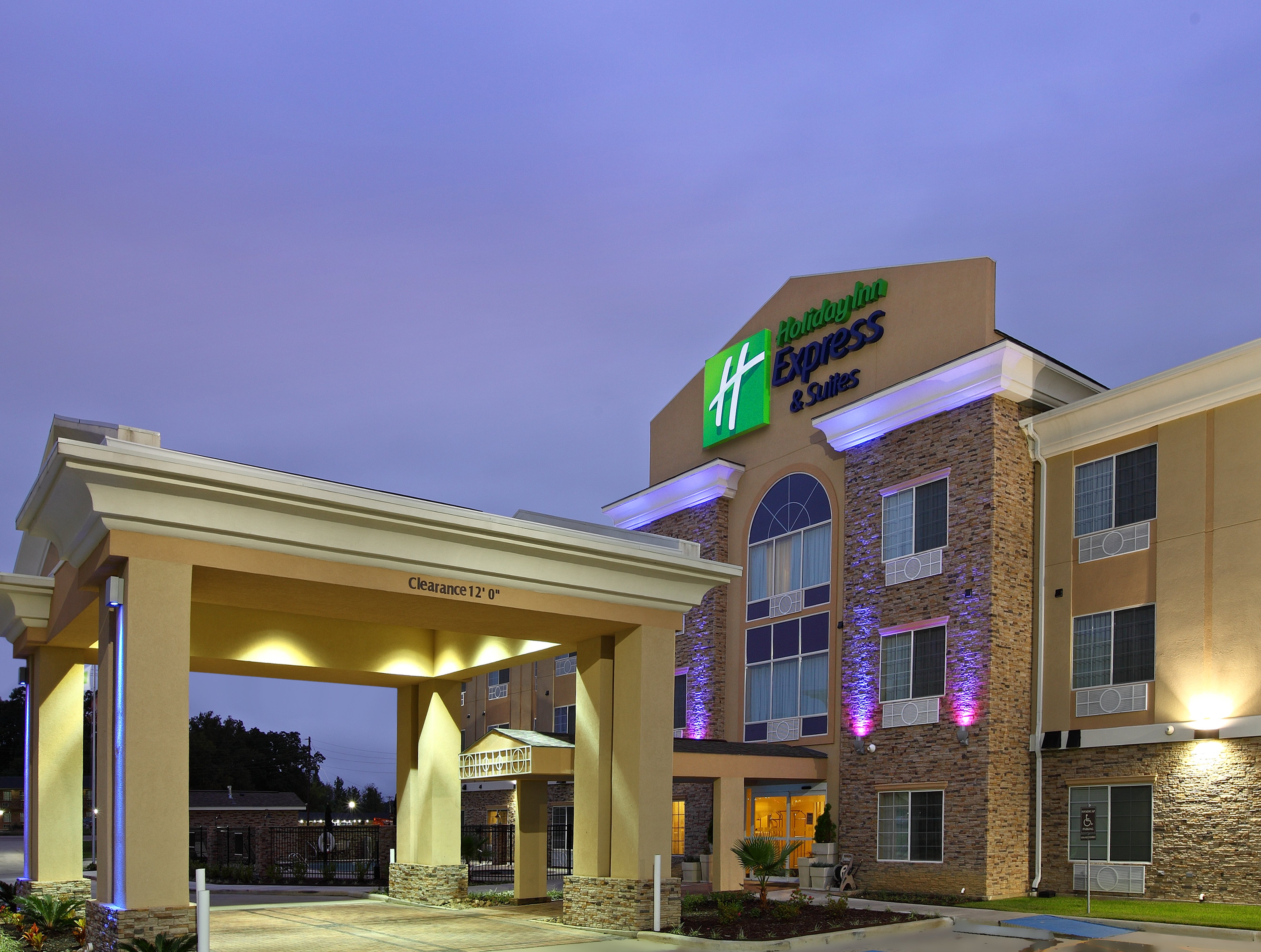 Holiday Inn Express Hotel And Suites Carthage 2/79