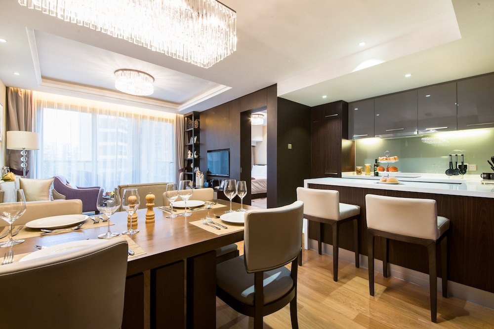 Savills Residence 30/49