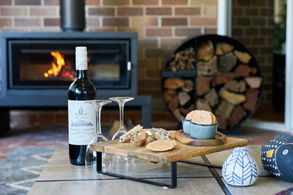 COUNTRY COMFORT ARMIDALE 55/63