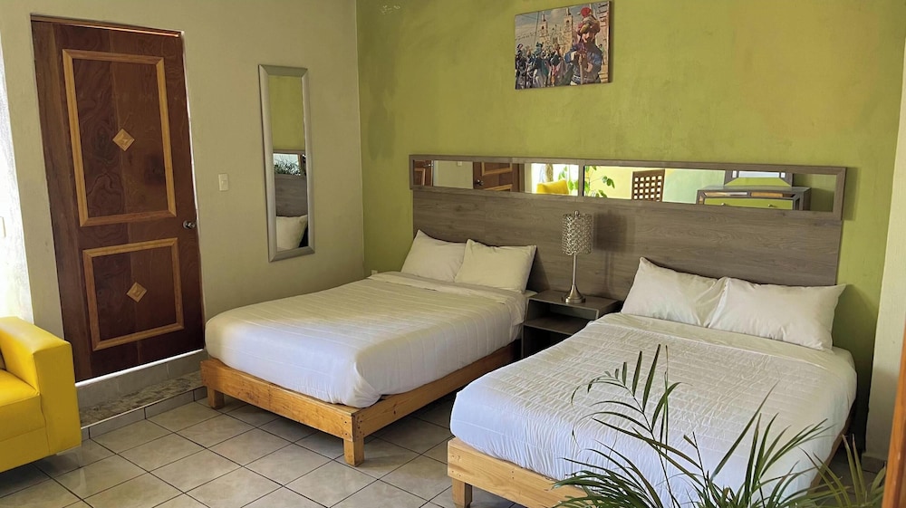 SUPERIOR, 2 BEDS