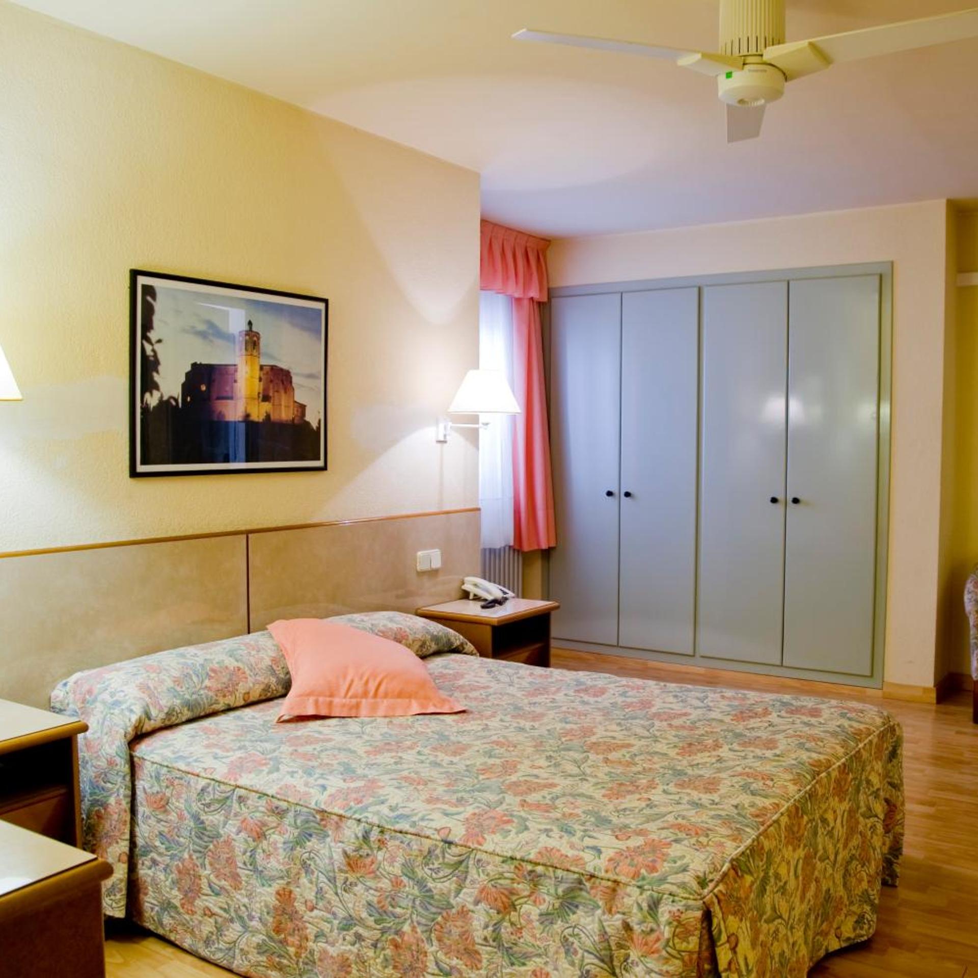 Hotel Balaguer 45/61