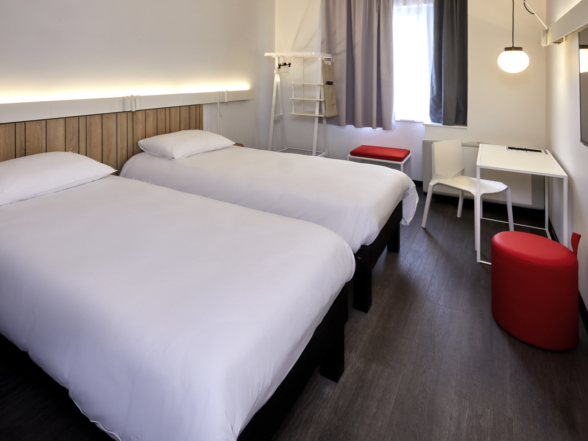 Inner, Courtyard, Standard, Twin Beds, with View