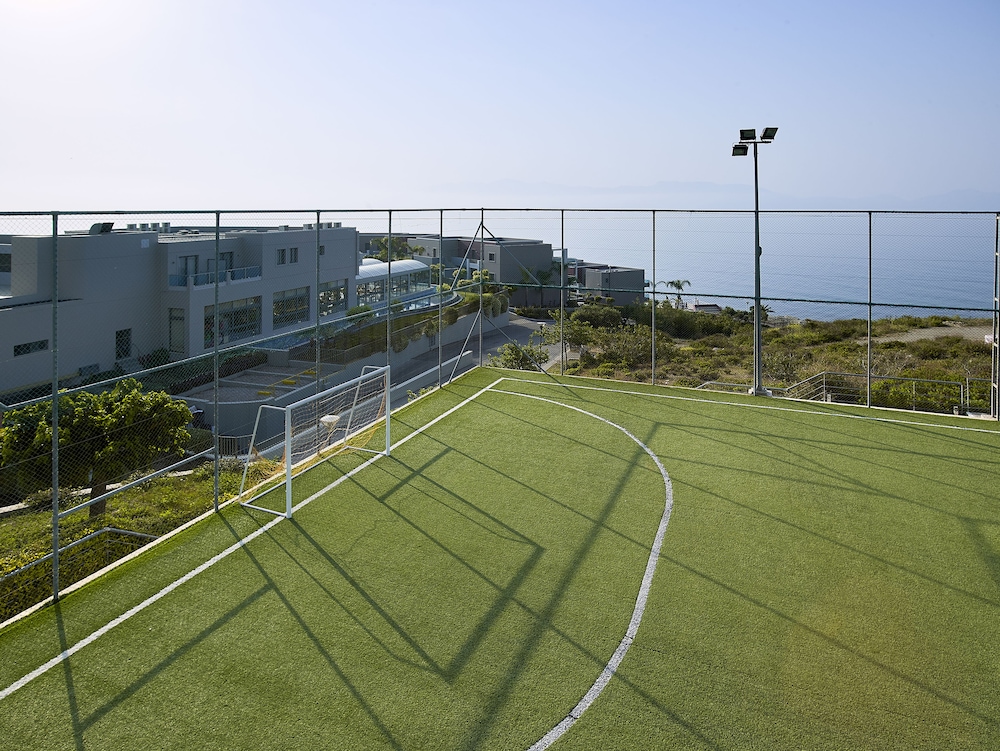 Dimitra Beach Hotel and Suites 54/76