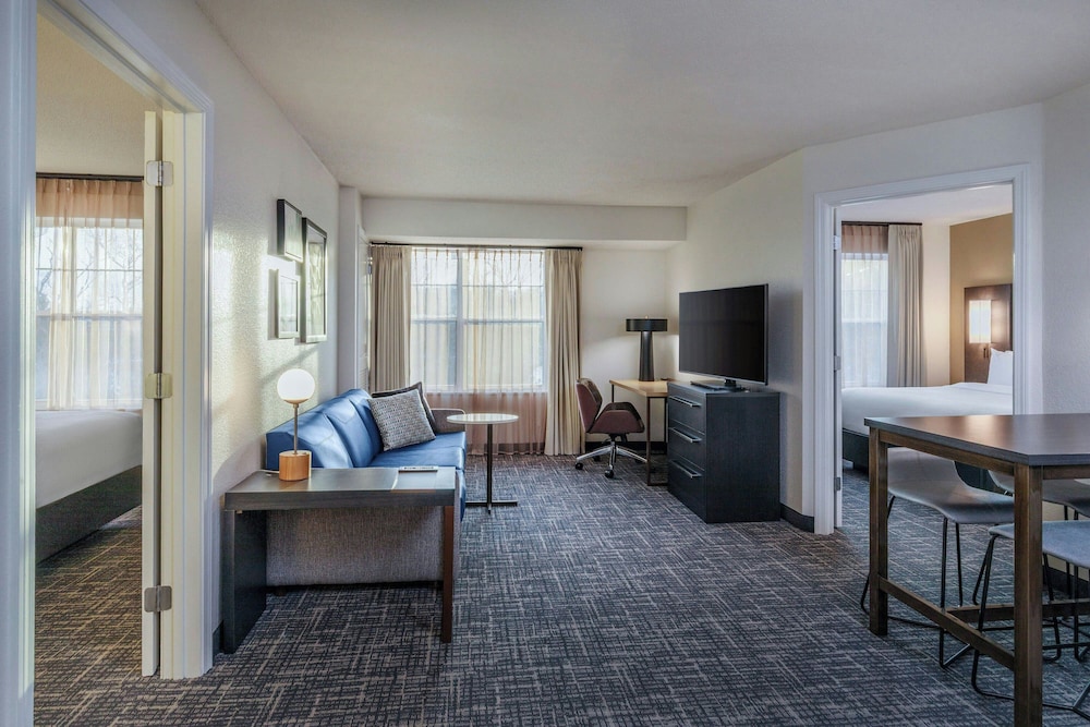 Residence Inn Worcester 32/55