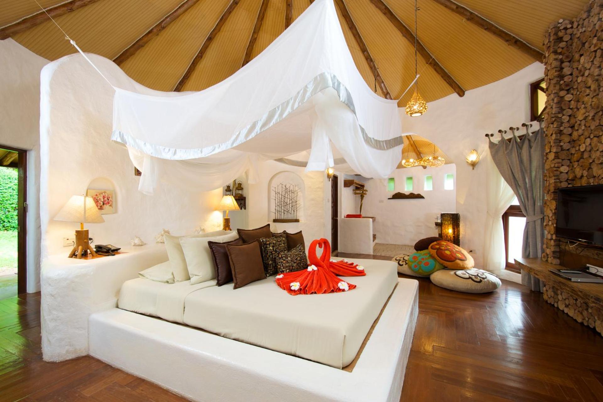 White Sand, Tree Top, Villa, King Bed