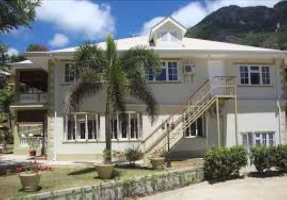 Hotel Bel Air 2/60