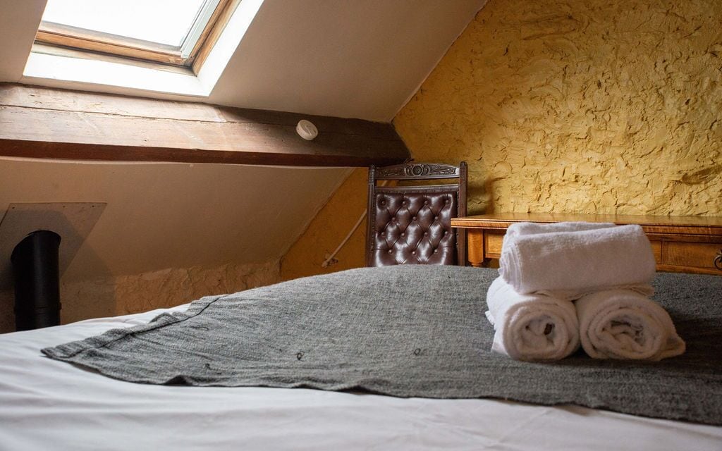 Suite, 1 Double and 3 Single Beds, Courtyard View, Corner