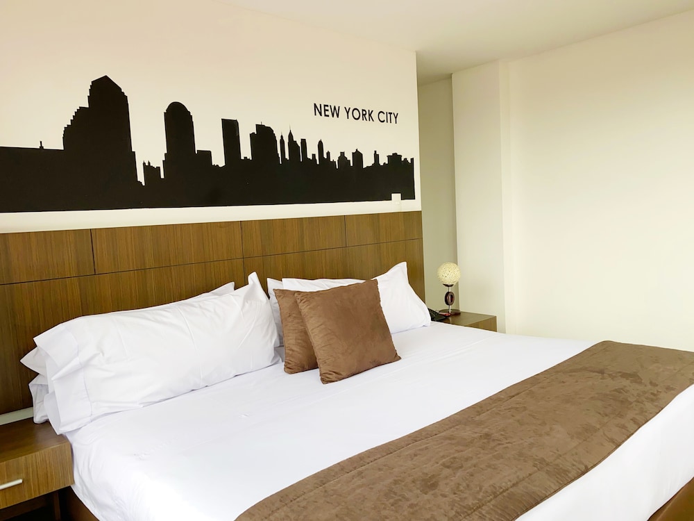 Hotel Apartamentos Regency La Feria 10/50