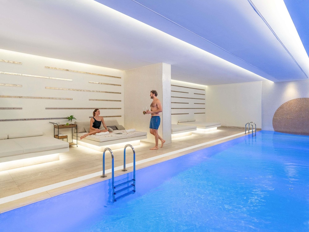 Novotel Istanbul Bosphorus Hotel 37/71