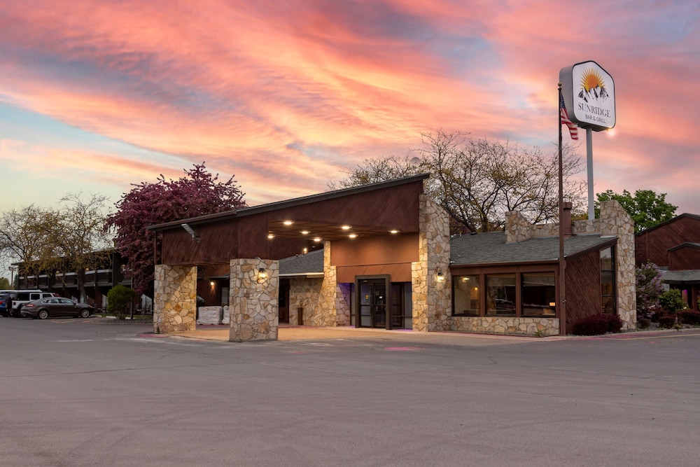 Best Western Sunridge Inn & Conference Center 1/40