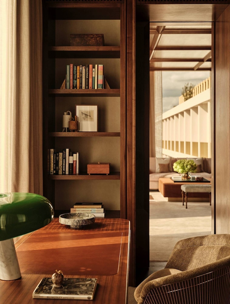 The Chancery Rosewood 41/49