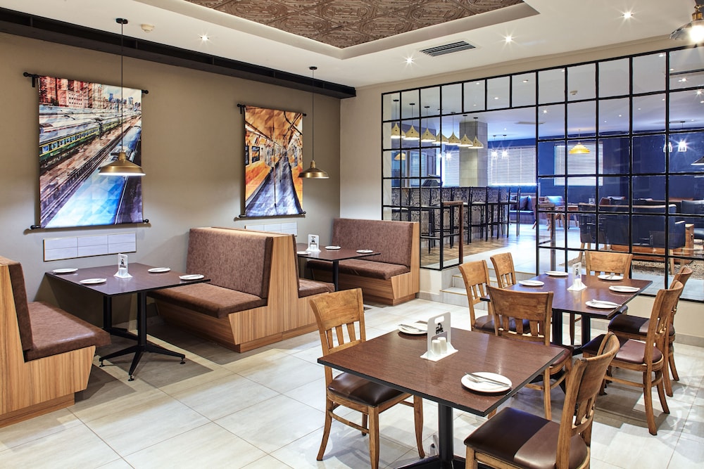 Garden Court Milpark 24/39