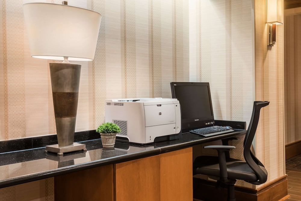 Hampton Inn Buffalo Airport/Galleria Mall 39/49