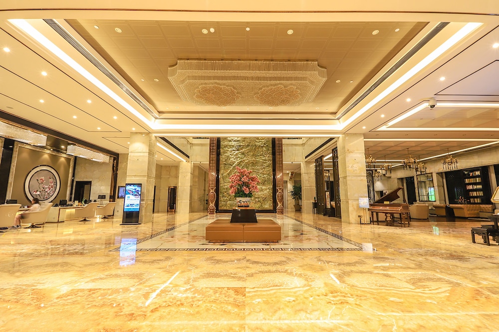 Royal Garden Hotel Shanghai 7/50