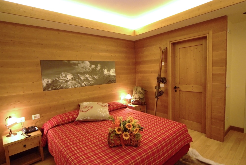 Design Suite Tirano 9/38