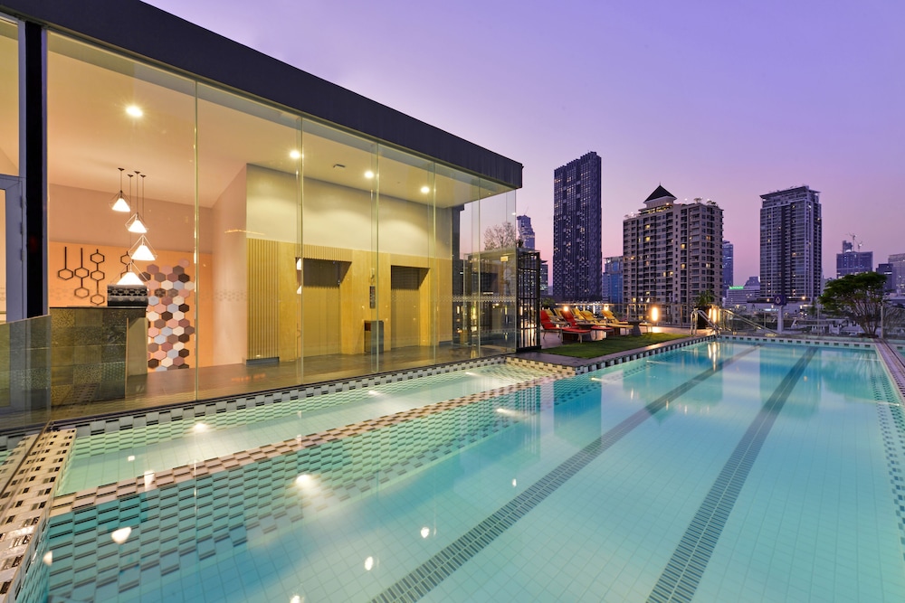 Le D'Tel Bangkok 27/48