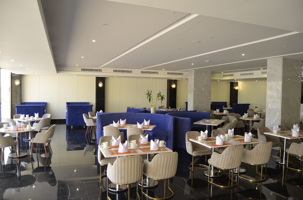 Tamara Beach Resort Half Moon Alkhobar - Families Only 32/52