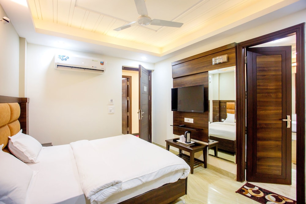 Hotel Tara Palace Daryaganj 18/32