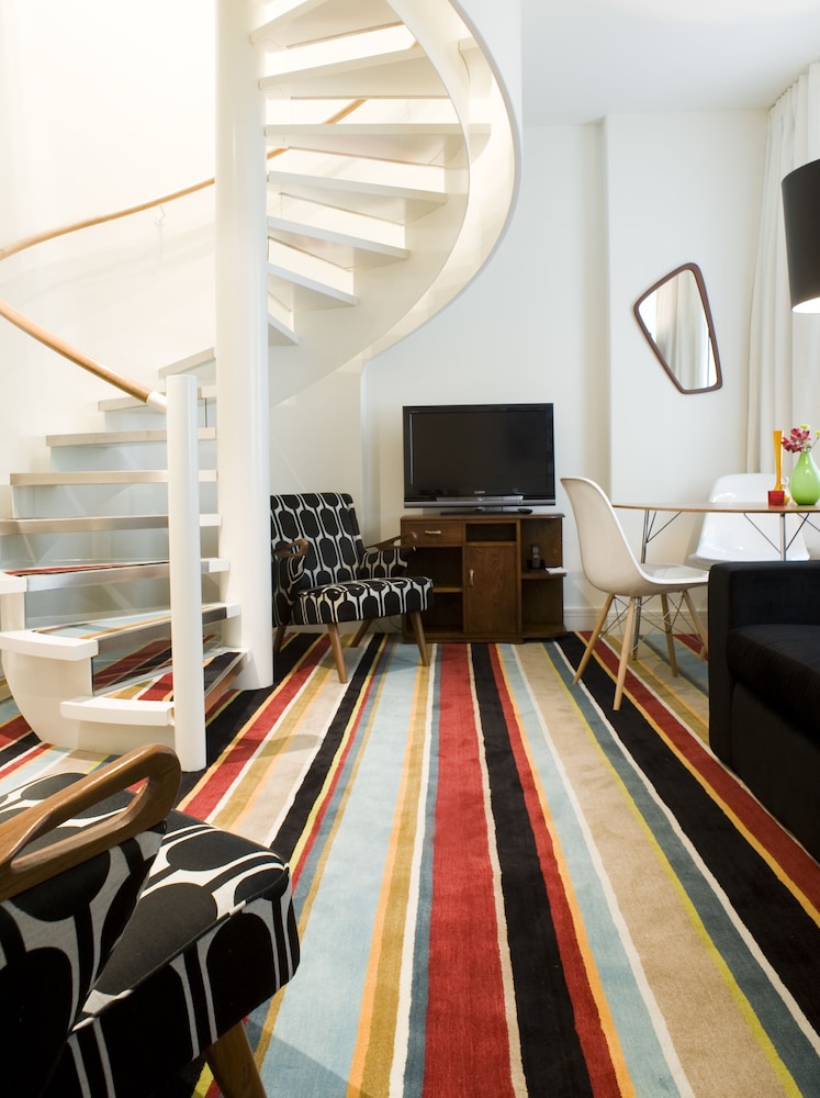 Hotel DeBrett 19/67