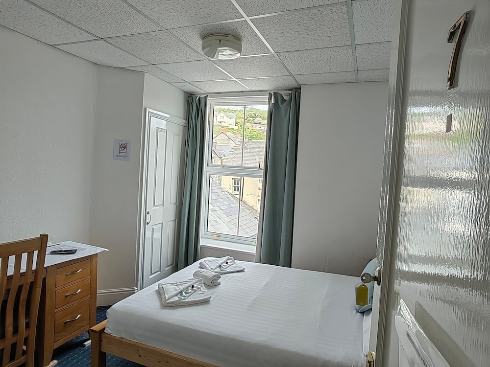Celtic Bay Guest House 21/57