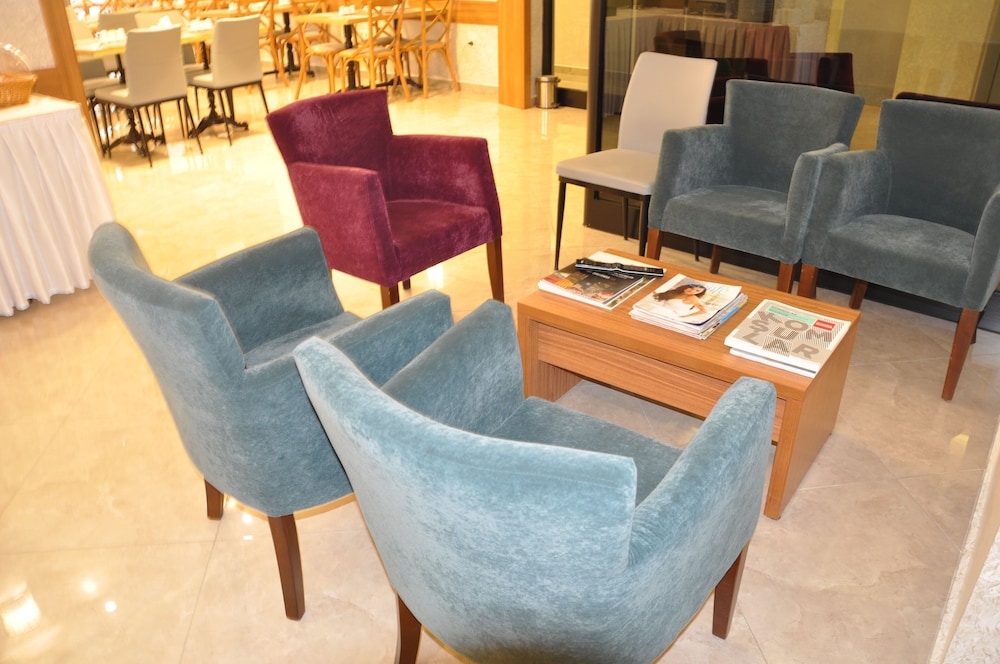 WAW HOTEL GALATAPORT 42/61