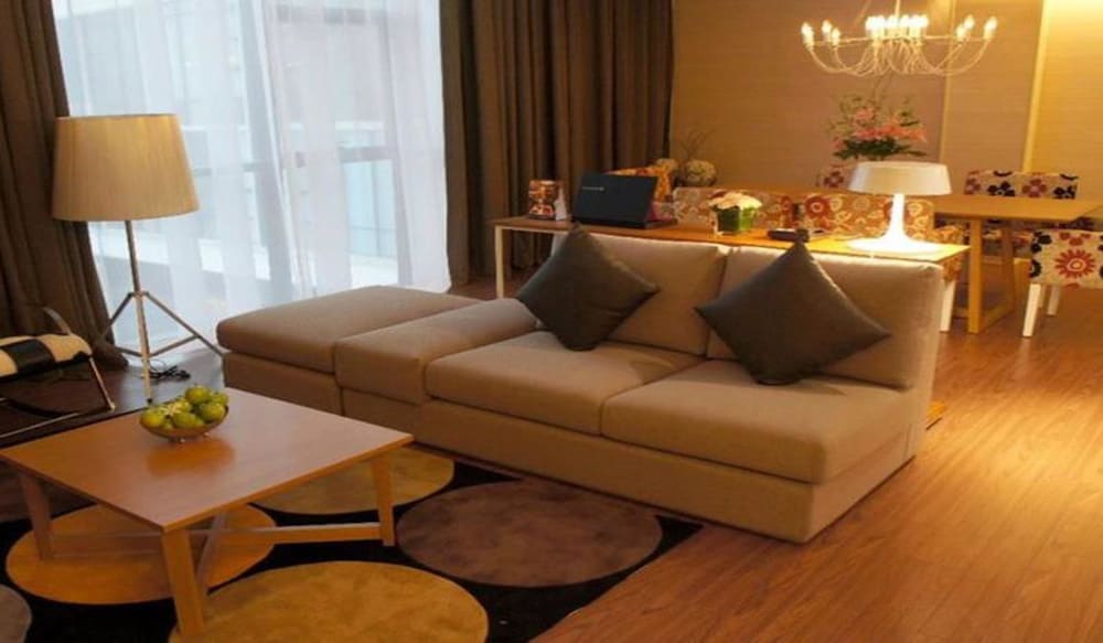 Sunday Hotel Subang Formerly Empire Hotel 58/67