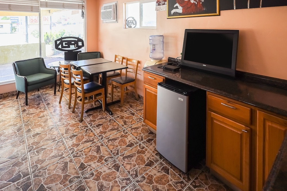 Route 66 Inn 33/50
